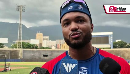 Daniel Montaño en el inicio de la pretemporada con Tiburones