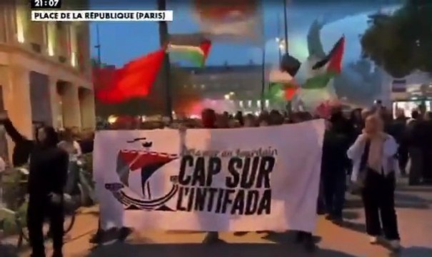 Colère après un défilé hier soir, après un cortège dans les rues de Paris appelant à l'Intifada et à la destruction d'Israël pour un Etat palestinien de la mer au Jourdain