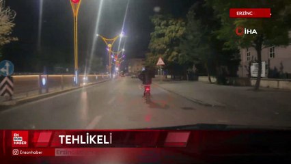 Erzincan’da bisiklet sürerken bacak bacak üstüne attı