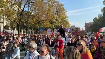 Sciopero Flotilla Bergamo: il corteo per le vie del centro