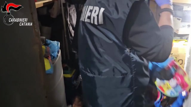 Rapine violente in provincia di Catania, scattano sette misure cautelari