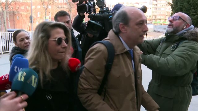 El IE comunica al juez que no tiene correos electrónicos con la asesora de Begoña Gómez