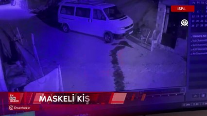 Isparta’da park halindeki araçlar kundaklandı