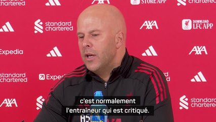 Liverpool - Slot prend la défense de Konaté après ses erreurs