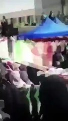 بالفيديو جدل كبير بعد حفل مختلط ورقص الفتيات بإحدى الجامعات بالكويت