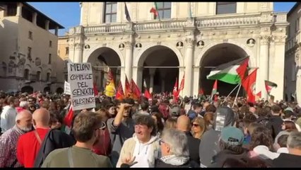 Brescia in piazza per Flotilla e Gaza, il corteo attraversa la città