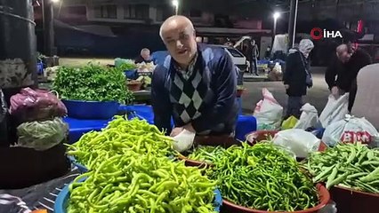 Köylü kadınlar 200 yıldır bu pazarda buluşuyor