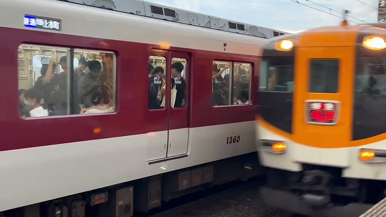 大阪上本町行き各駅停車　俊徳道駅停車シーン