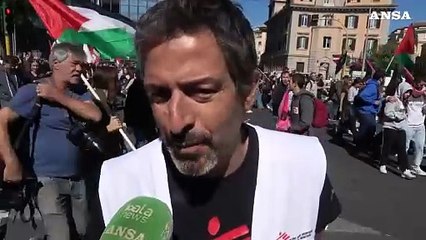 Dal corteo per Gaza, Msf: «Fermate il genocidio, l'inazione dei governi è complicità»