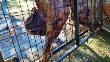FESTIVAL DEL BÚFALO EN EL MERCADO CONCENTRADOR CON PRODUCTOS DERIVADOS, DEGUSTACIÓN