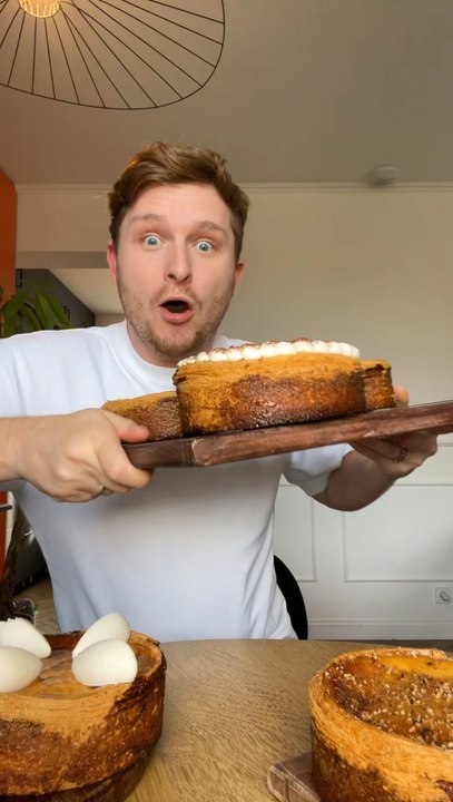 Le meilleur flan de Paris 😱✨ c’est chez Nèulo et voici la nouvelle collection avec des flans crème brûlée, tiramisu ou encore tarte tatin 😍✨ j’avoue, mon petit favori c’est celui à la crème brûlée 😍 et toi, tu prends quoi ? Offert*