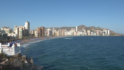 Berceau du tourisme de masse sous Franco, Benidorm assume fièrement