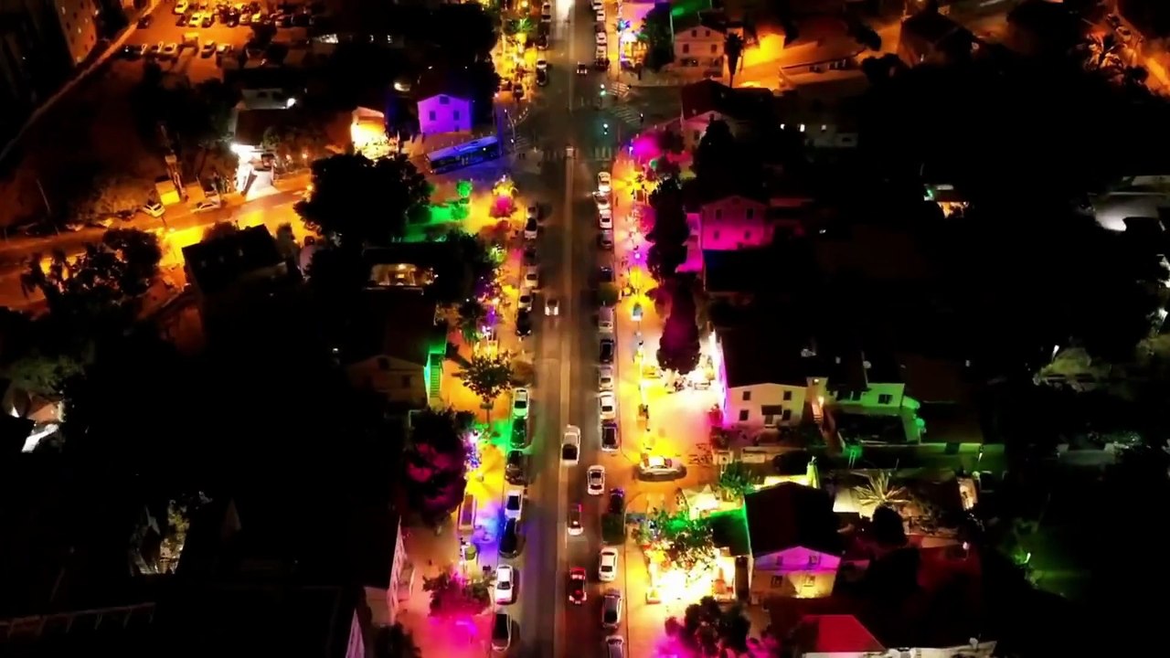 Catching fire SECONDS after takeoff! American Flight 1400 - this plane hit what__ american 1572