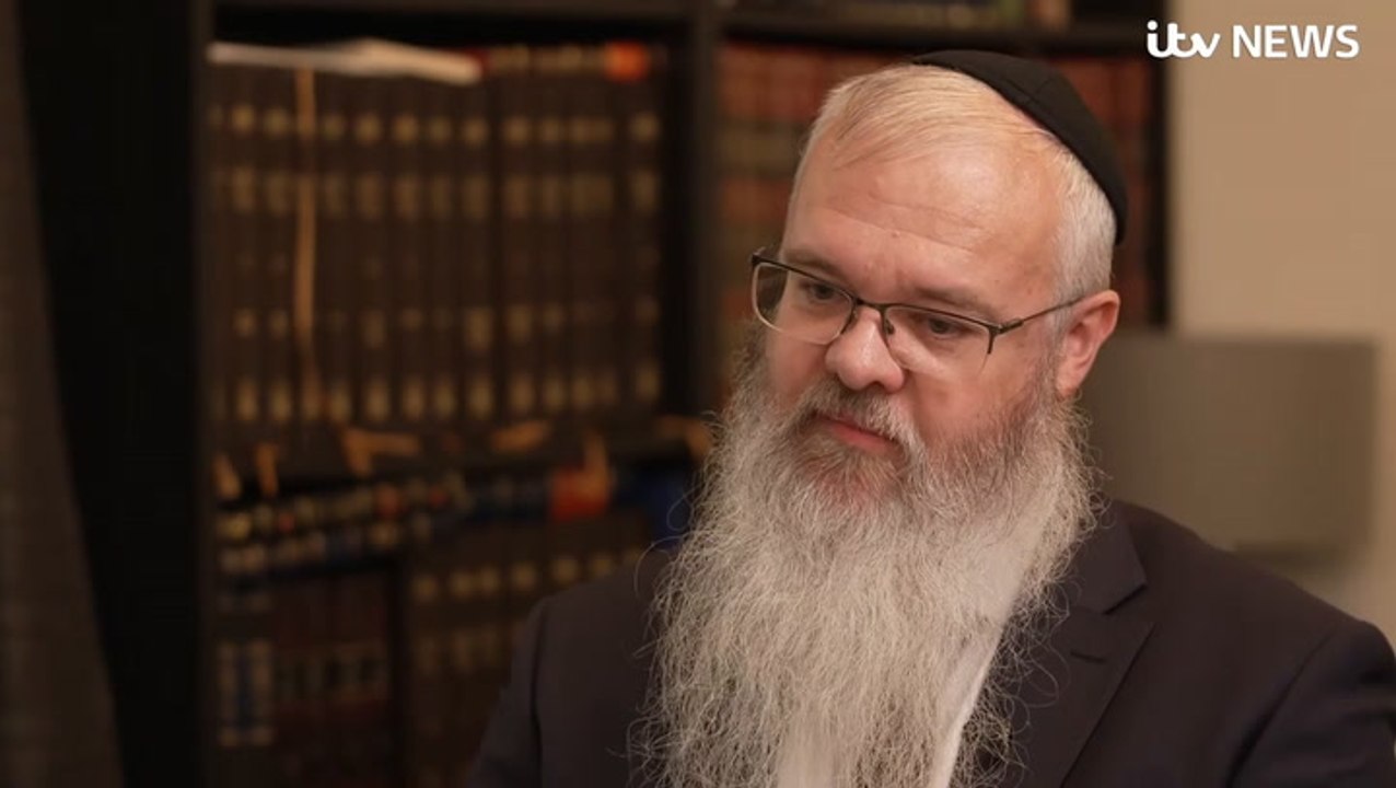 Manchester rabbi recalls moment attacker tried to force inside synagogue