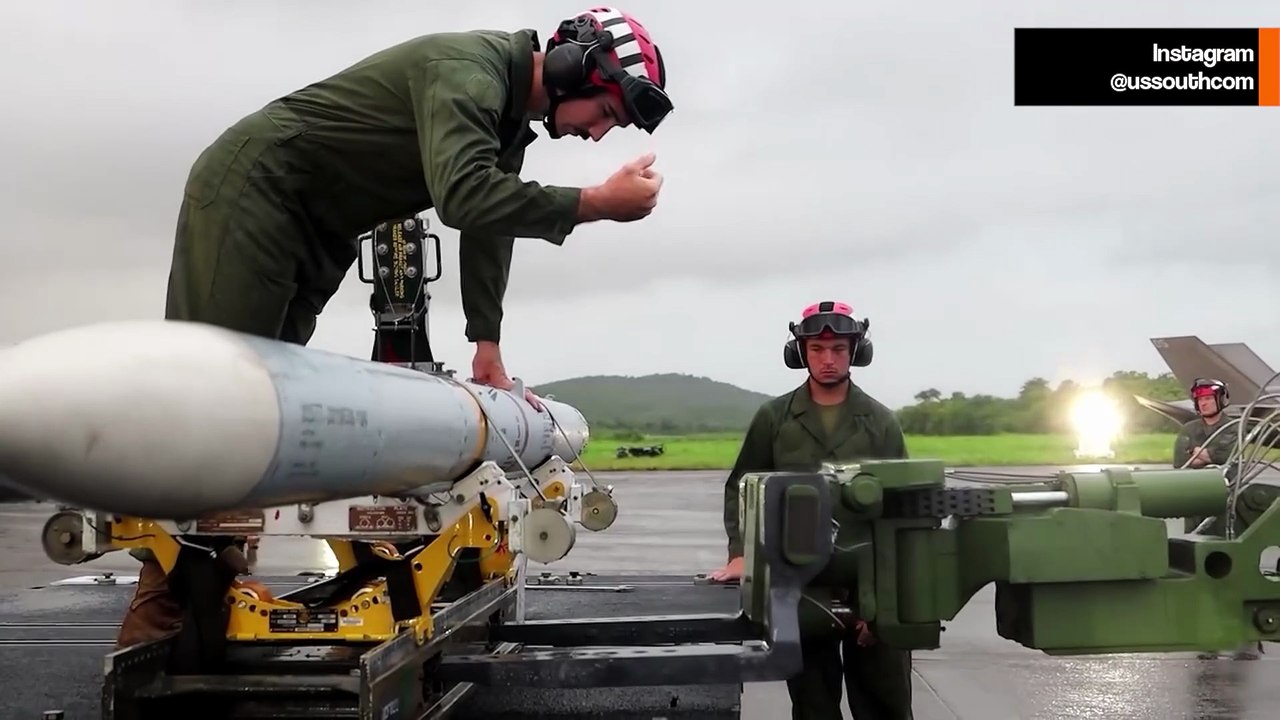 US displays F-35B fighter armaments after Caracas reports stealth jet flyover