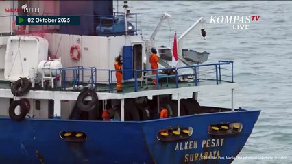 Aksi Simulasi Perang di Tengah Laut Prajurit TNI Depan Prabowo dalam Parade Kapal Perang TNI AL