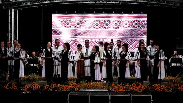 Ansamblul „Jidvei Romania” - Cantece din Banat (Festivalul National „Strugurele de aur” - Jidvei - 07.09.2025)