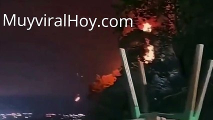 “Cielo en llamas” sorprende a espectadores durante show en China
