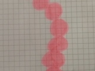 Bruco rosa disegno