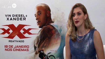 فان ديزل يتغزّل بصحافية على الهواء ويحرجها أثناء اللقاء!