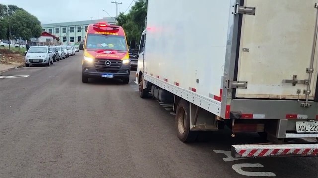 Homem fica ferido ao cair de caminhão no Pioneiros Catarinenses