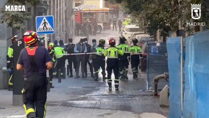 Varias personas atrapadas tras derrumbarse un edificio en Madrid