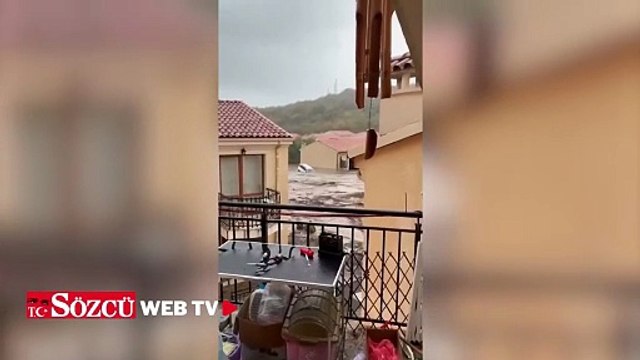 Türklerin akın ettiği tatil yeri sular altında kaldı! Olağanüstü hal ilan ettiler