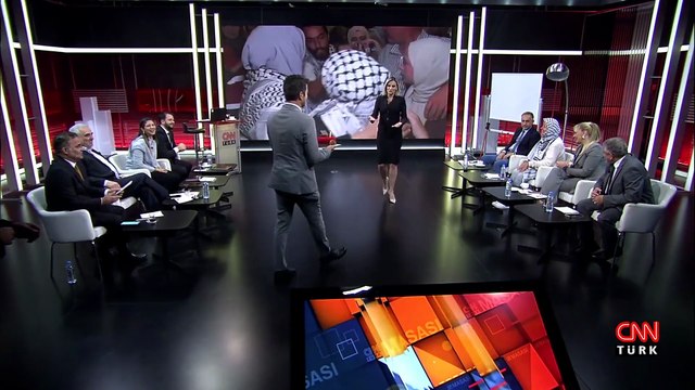 Gazze filosu aktivistlerinin yaşadıkları ve Trump'ın harita paylaşarak açıkladığı İsrail'in ilk çekilme hattı CNN TÜRK Masası'nda konuşuldu
