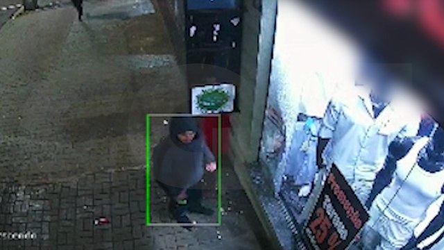 Câmeras de segurança flagram trio de ladrões arrombando loja de roupas no Centro de Cascavel