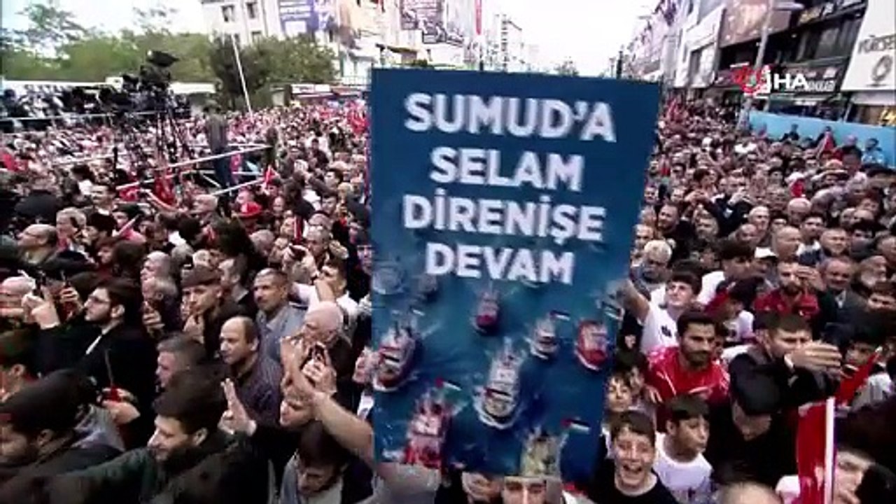 Cumhurbaşkanı Erdoğan: "Küresel Sumud Filosunun umut yolcularını ülkemize getiriyoruz. 1 saat sonra İstanbul’a inmiş olacaklar"