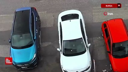 Bursa'da kapıyı komşusunun suratına kapatarak yaralanmasına sebep oldu