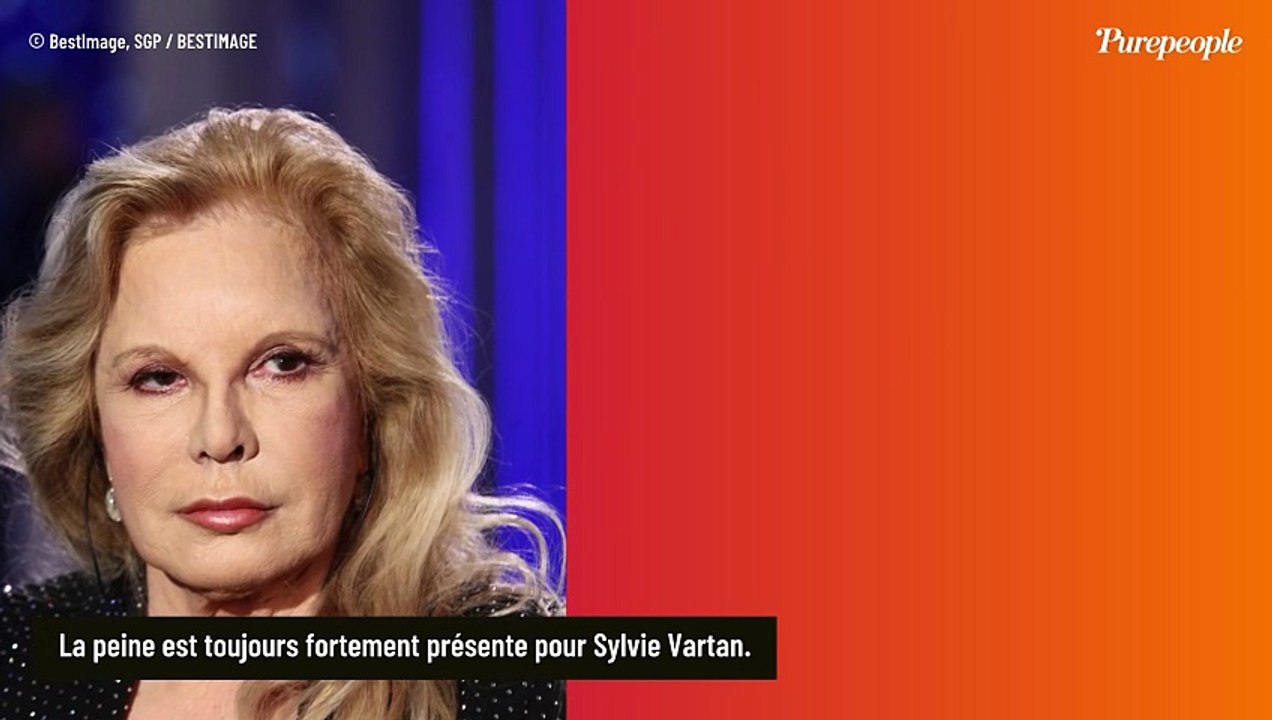 Sylvie Vartan inconsolable depuis le départ de cet être "unique" : "Elle a laissé ses empreintes dans mon cœur"