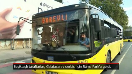 Beşiktaşlı taraftarlar, Galatasaray derbisi için Rams Park'a ulaştı