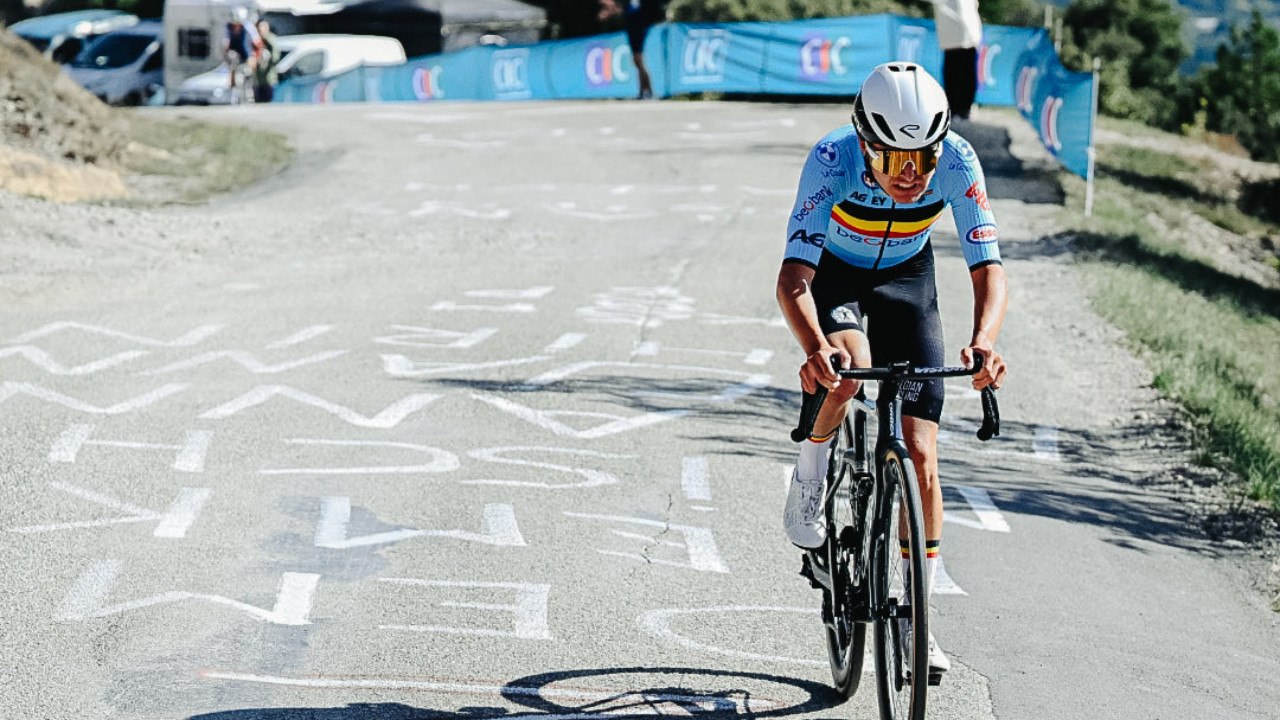 Cyclisme - Championnats d'Europe UEC Drôme-Ardèche 2025 - Résumé U23 Hommes - Jarno Widar sacré chez les Espoirs devant Maxime Decomble