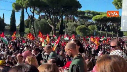 Corteo pro Gaza, in migliaia in piazza a Roma a sostegno della Palestina. Le immagini dall'alto