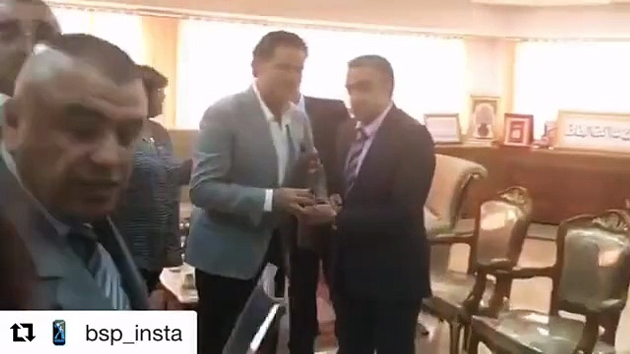 بالفيديو: تكريم الحرس الوطني التونسي لراغب علامة في ذكرى تأسيسه