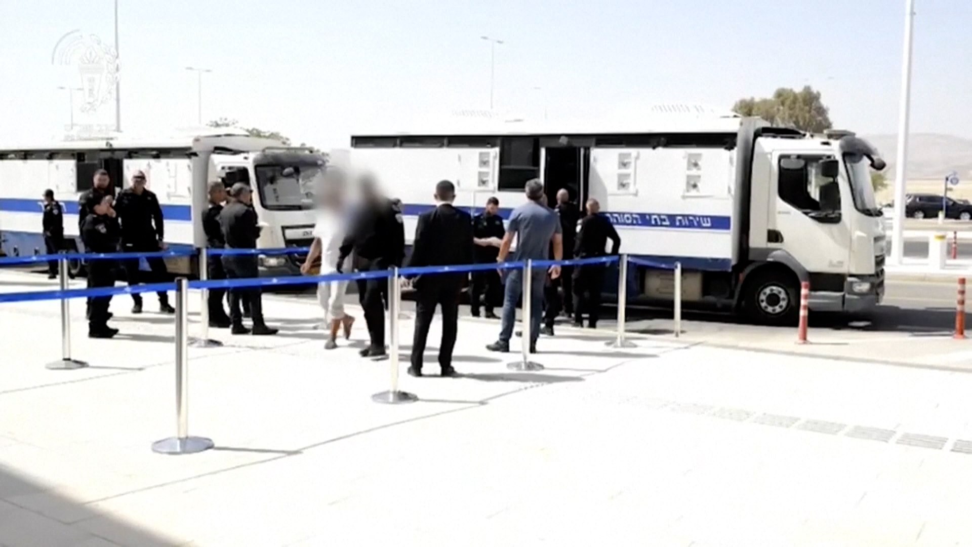 Israel deporta a más de un centenar de activistas de la flotilla a Turquía