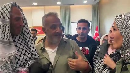 Bekir Develi, aktivist Tommy'nin Müslüman oluşunun 10. saniyesinde yaşadığı olayı açıkladı