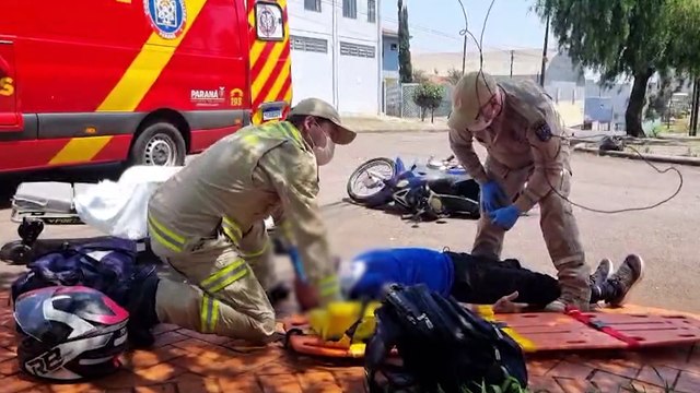 Motociclista fica ferido em colisão com carro no Bairro São Cristóvão, em Cascavel