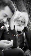 Dunia se bhag rha ha ya Dunia k liay