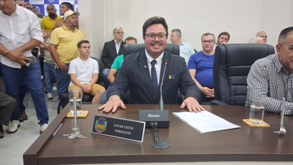 Lucas Leugi toma posse como vereador em Apucarana; veja