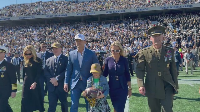 MIDSHIPMEN GO WILD for Pete HEGSETH at NAVAL ACADEMY!