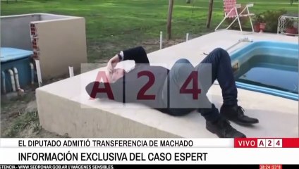 Espert, filmado al borde de una pileta por Fred Machado