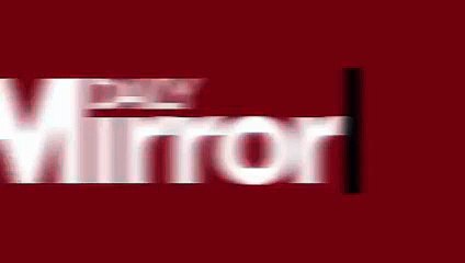 فيديو عجيب..امرأة تفاجأ بشبح عروس يمر أمام سيارتها