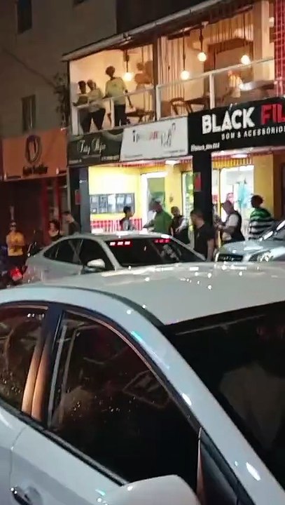 Ataque a tiros em Lauro de Freitas deixa mortos e feridos