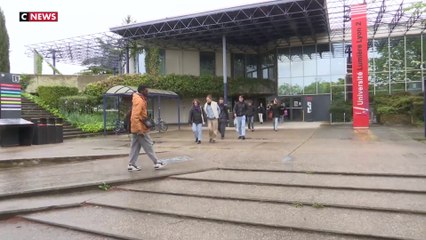 Visas étudiants : un secteur stratégique délégué aux universités