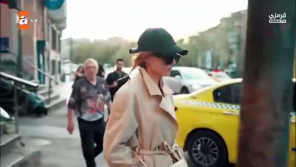 مسلسل غريب في المراة الحلقة 1 مترجم  اونور تونا