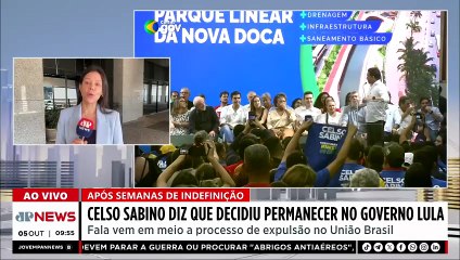 Ministro do Turismo diz que decidiu permanecer no governo Lula