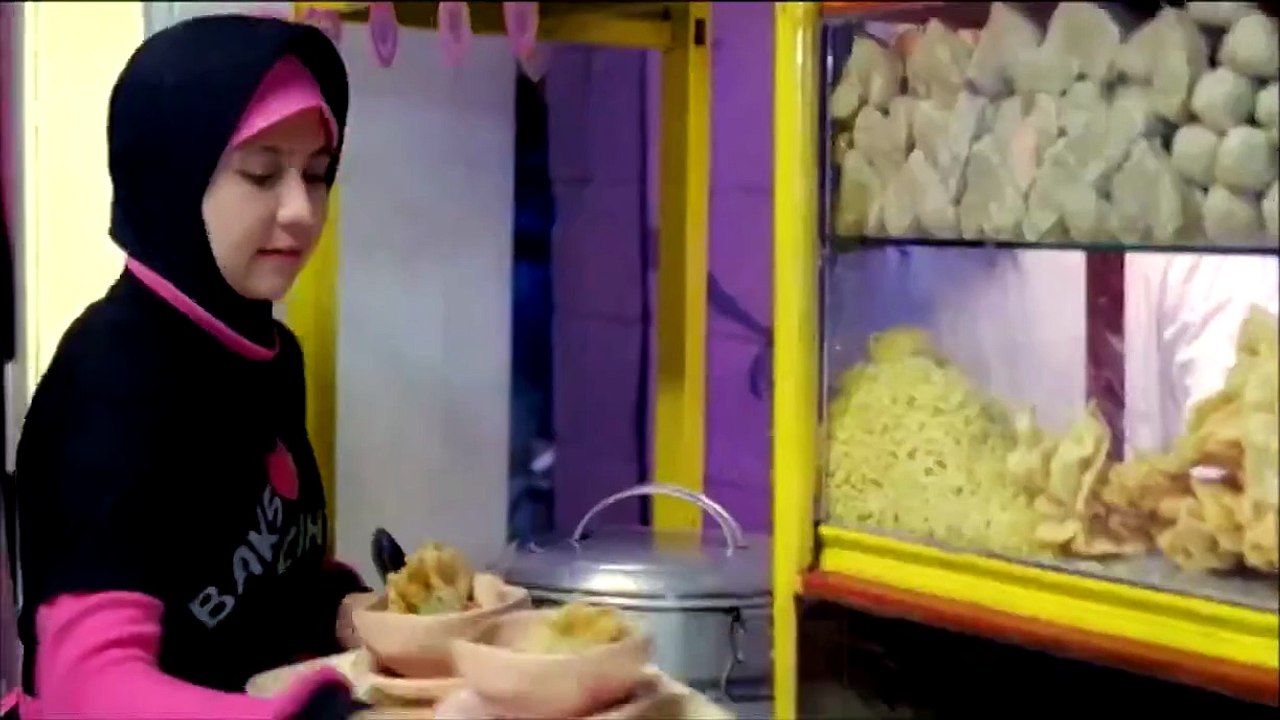 Ketika Cinta Bertasbih 2 (2009)