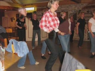 Bal au Country Road Café 17 mai 08